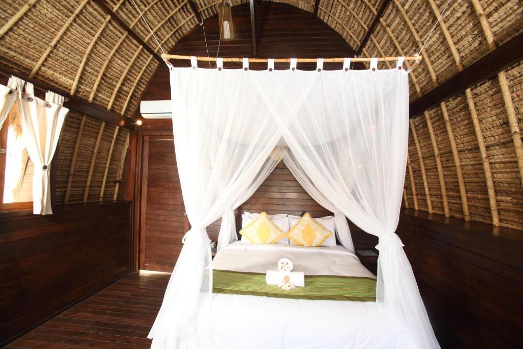 Sunset Coin Lembongan Hotel Bagian luar foto