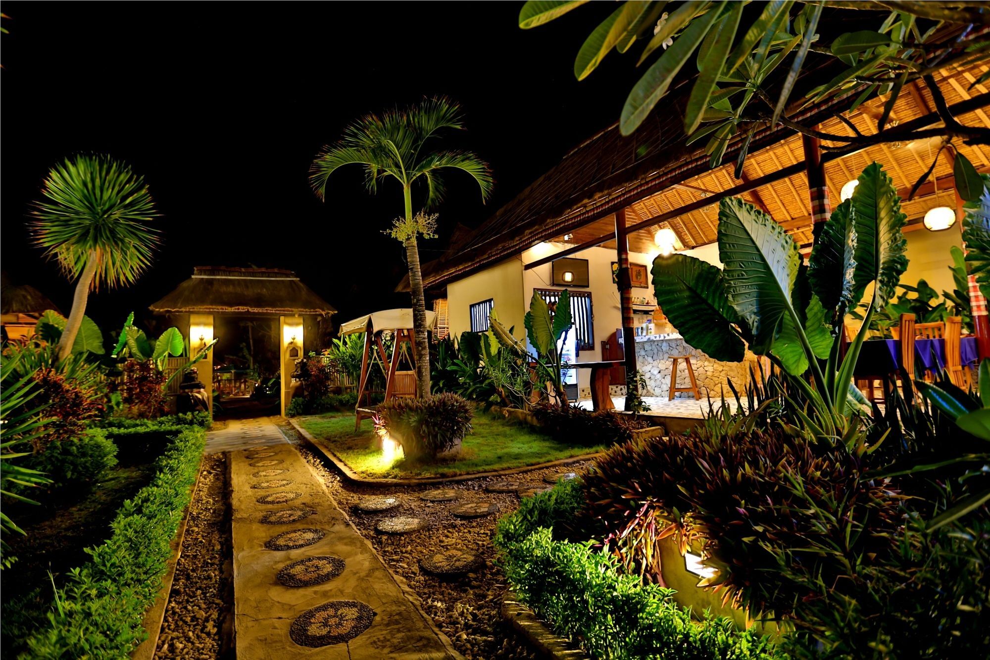 Sunset Coin Lembongan Hotel Bagian luar foto